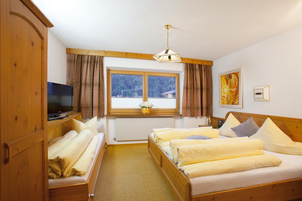 Top Tirol Appartement 후벤 객실 사진